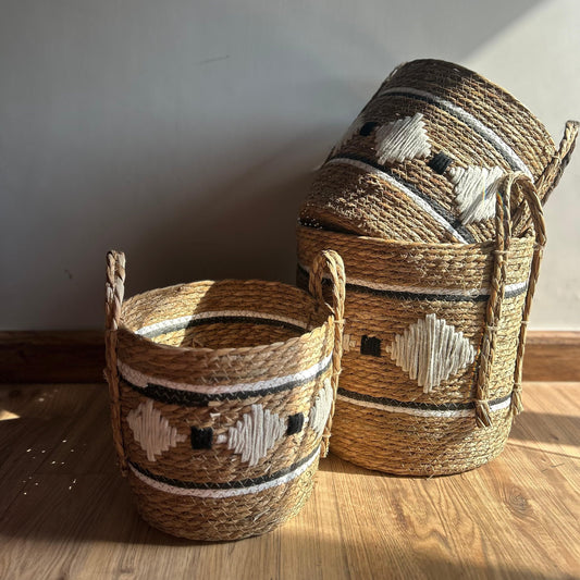 Diamond Patterned Rustic Basket